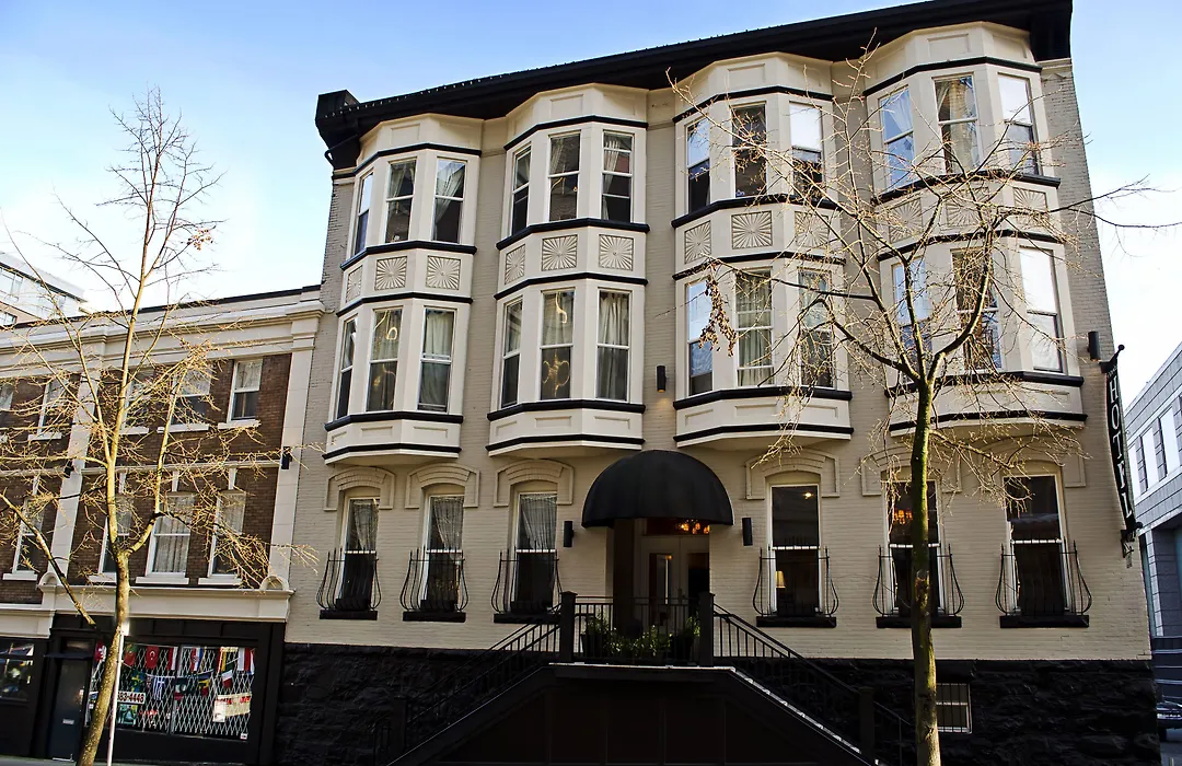 Victorian Hotel-1